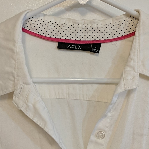 Button down - Picture 2 of 2